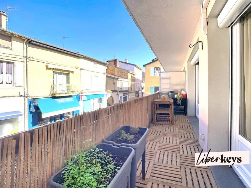 Appartement - 79 m² - 3 pièces