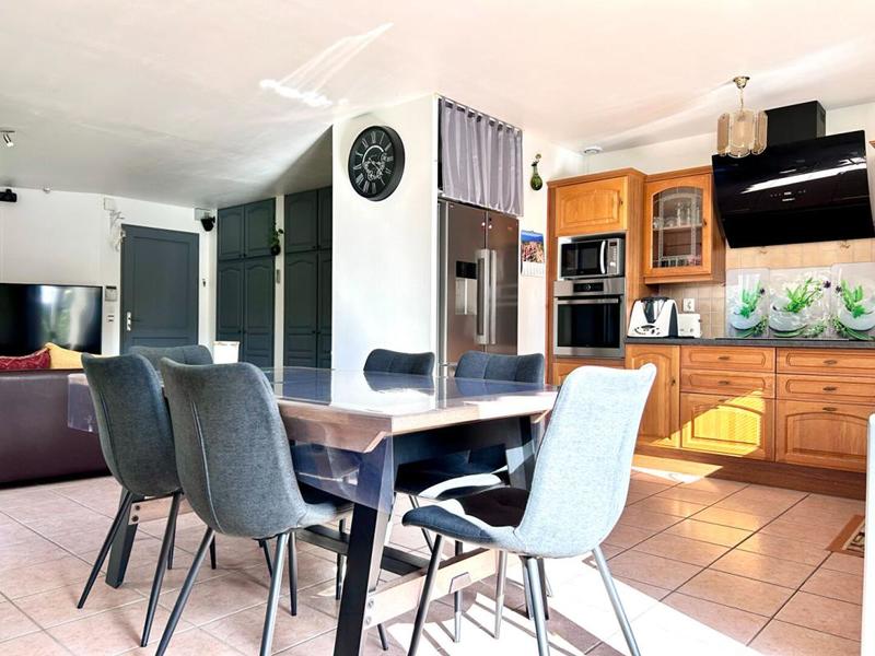 Maison - 158 m² - 7 pièces