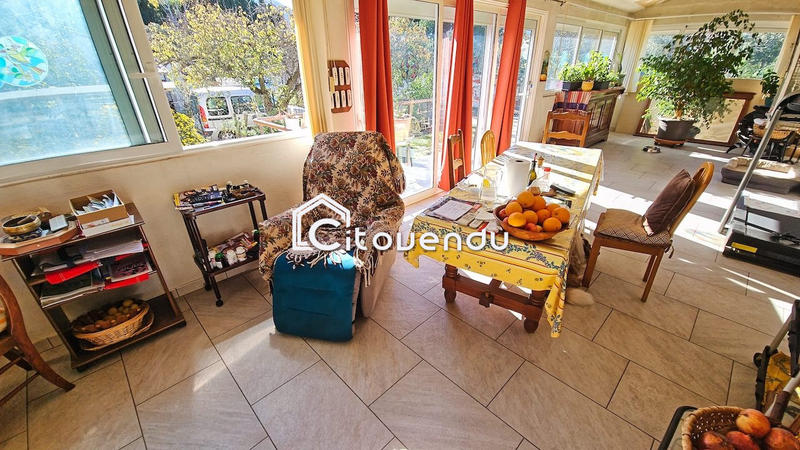 Maison - 140 m² - 6 pièces