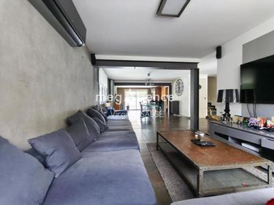 Maison - 164 m² - 6 pièces