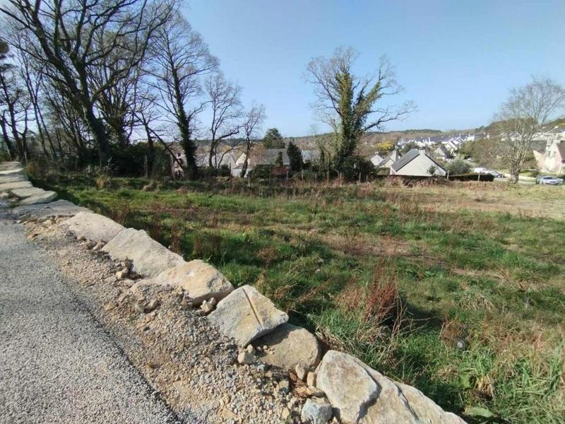 Terrain constructible - 305 m²