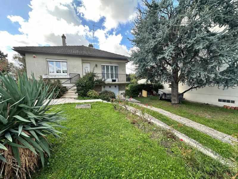 Maison - 86 m² - 4 pièces