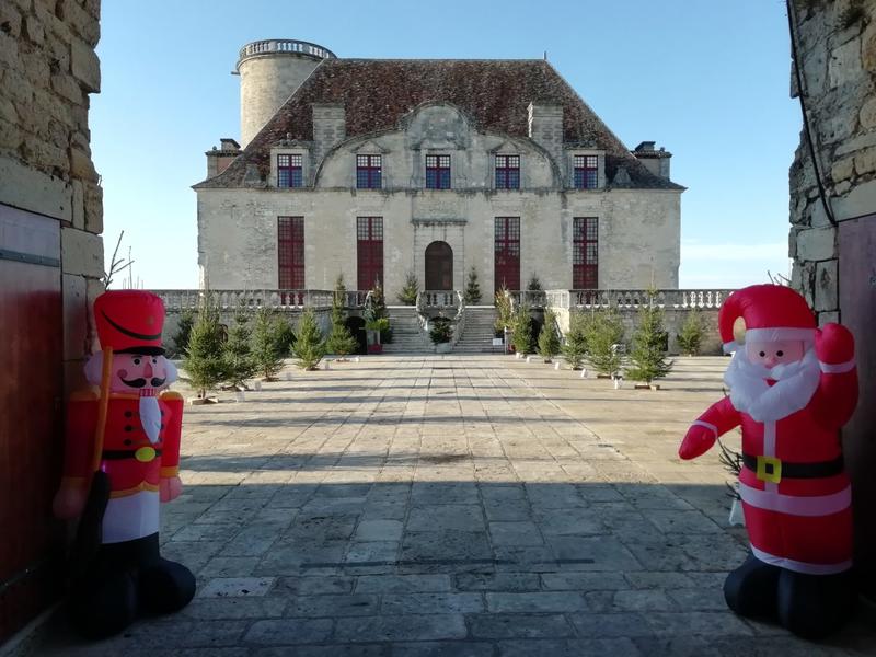 Atelier créatif famille : création d’un cadre photo au château de Duras