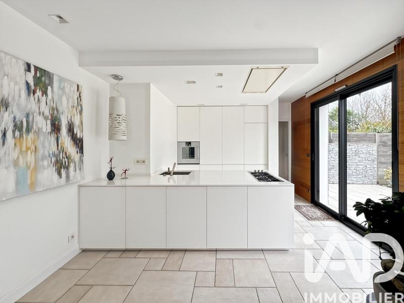 Maison - 127 m² - 5 pièces