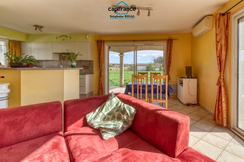 Maison - 96 m² - 5 pièces