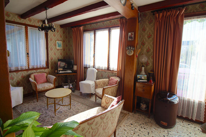 Maison - 95 m² - 6 pièces