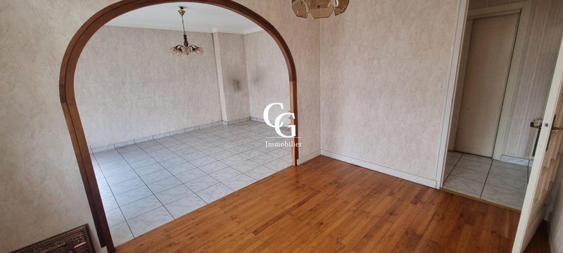 Maison - 83 m² - 6 pièces