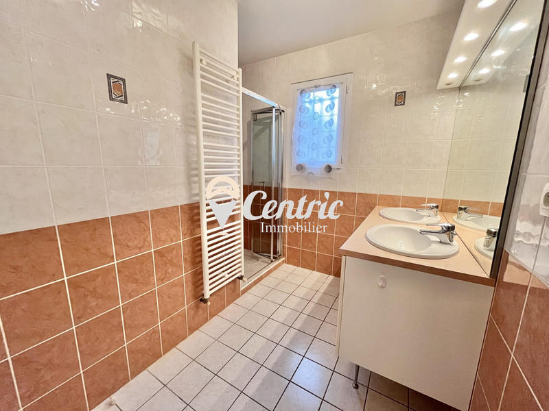 Maison - 88 m² - 4 pièces