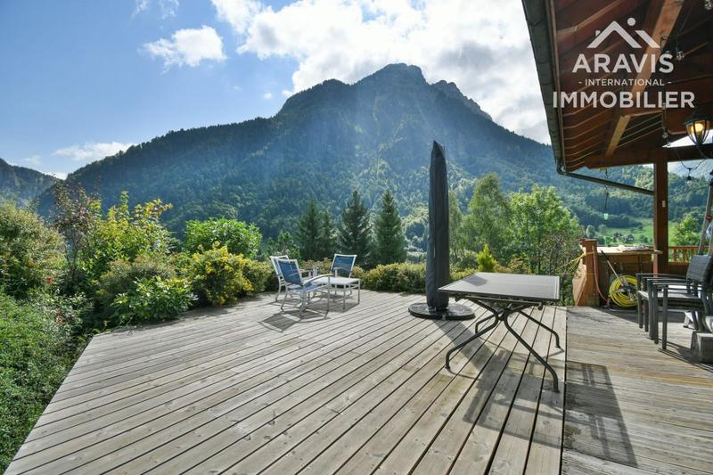 Châlet - 205 m² - 5 pièces