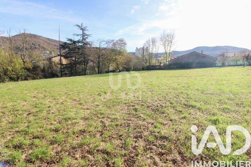 Terrain - 1 050 m²