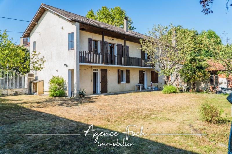 Maison ancienne - 210 m² - 6 pièces