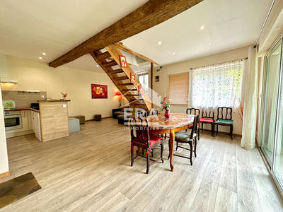 Maison - 110 m² - 4 pièces