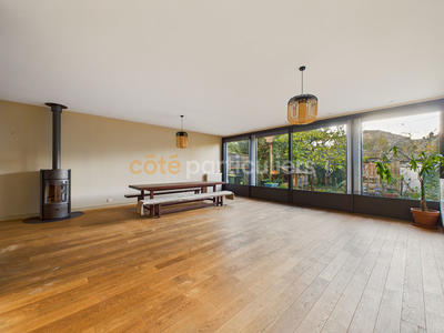 Maison - 194 m² - 7 pièces