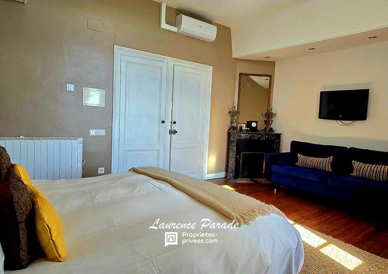 Maison - 625 m² - 20 pièces