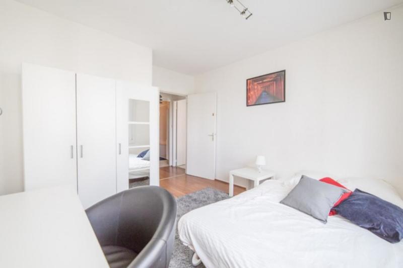 Chambre - 15 m² - 3 pièces