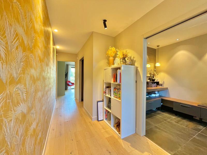 Maison contemporaine - 168 m² - 6 pièces