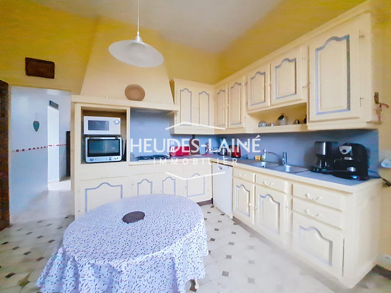 Maison - 190 m² - 8 pièces