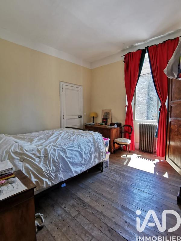 Maison de ville - 240 m² - 8 pièces