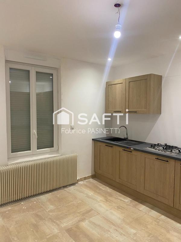 Maison - 100 m² - 6 pièces