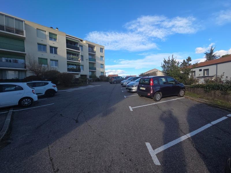 Appartement - 77 m² - 4 pièces