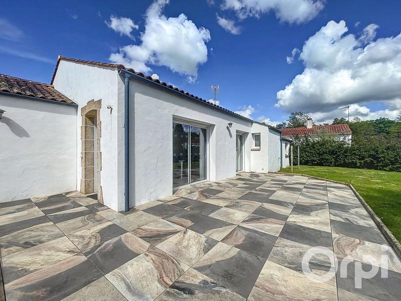 Maison - 187 m² - 5 pièces