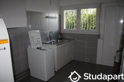 Chambre - 12 m² - 1 pièce