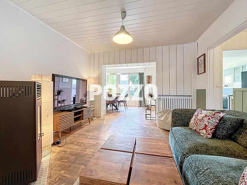 Maison - 123 m² - 7 pièces