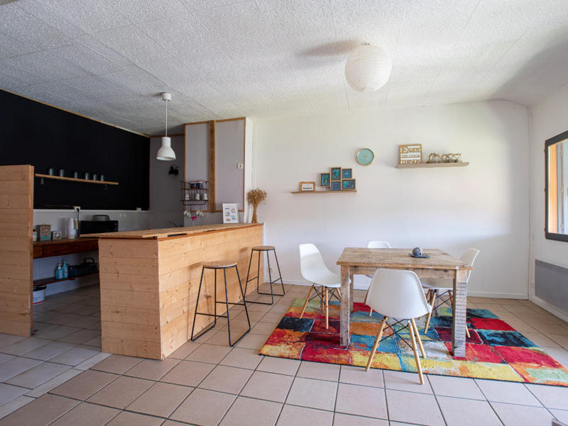 Maison - 200 m² - 6 pièces