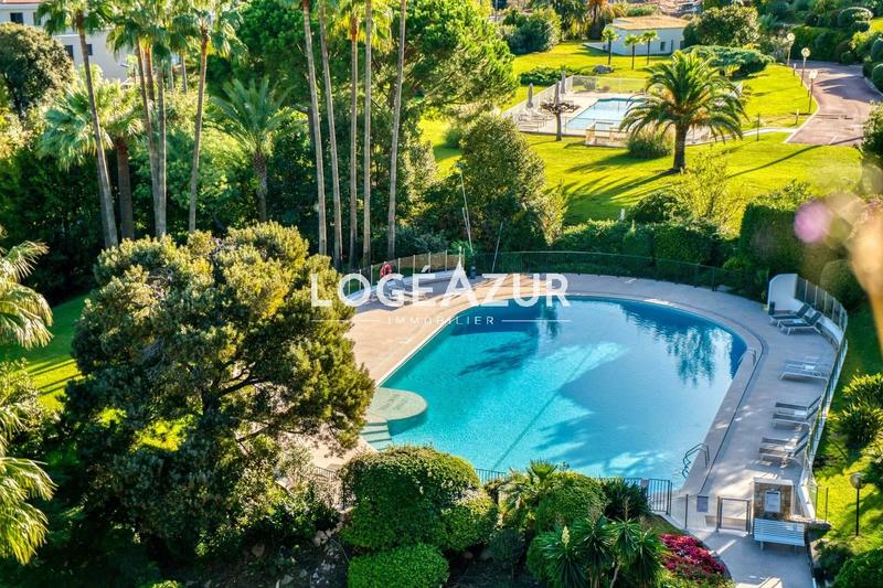 Appartement - 138 m² - 4 pièces