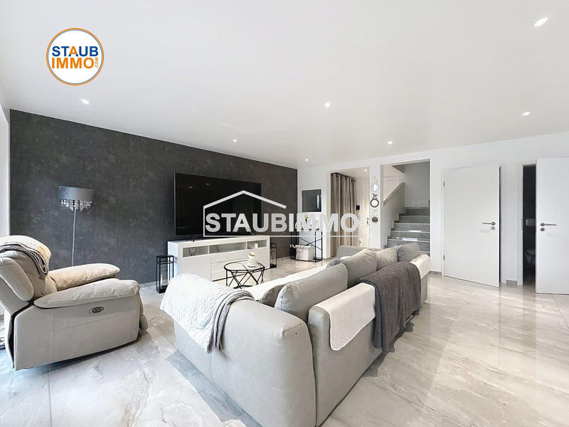 Maison - 127 m² - 5 pièces