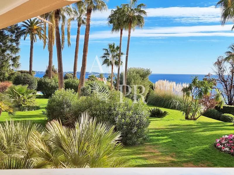 Appartement - 181 m² - 4 pièces