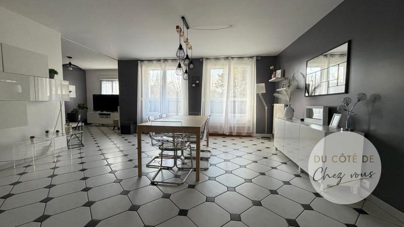 Appartement - 98 m² - 5 pièces