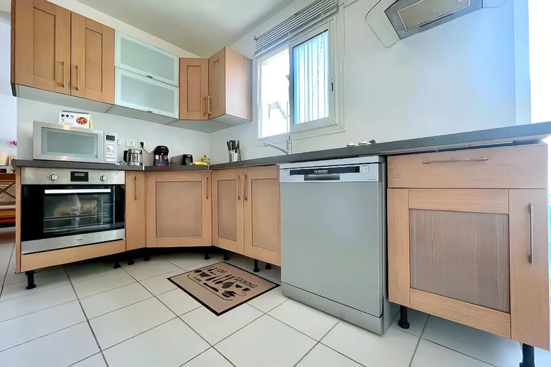 Maison - 107 m² - 6 pièces