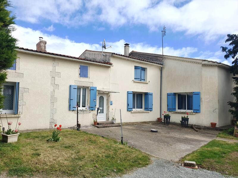 Maison - 138 m² - 5 pièces