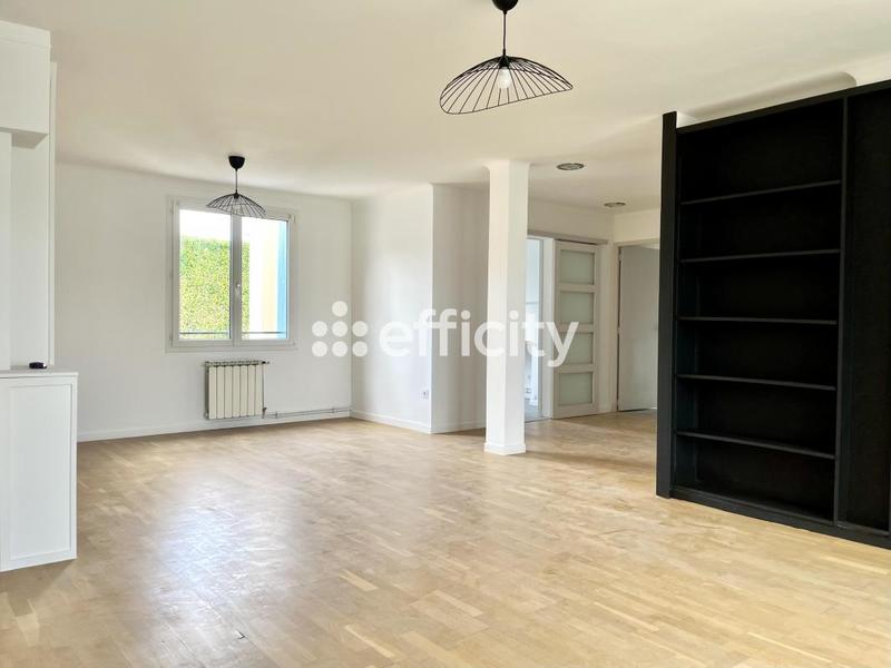 Appartement - 100 m² - 4 pièces