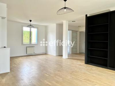 Appartement - 100 m² - 4 pièces