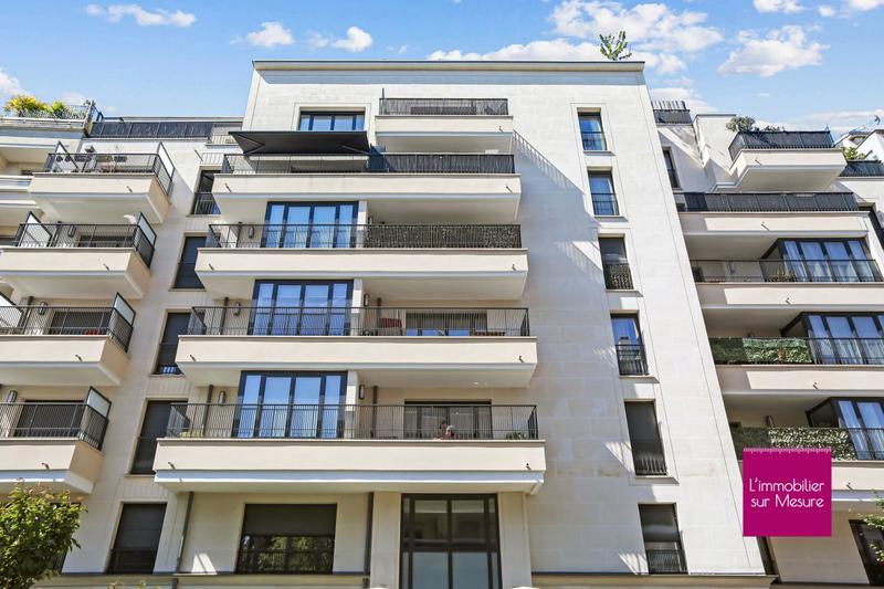 Appartement - 98 m² - 4 pièces