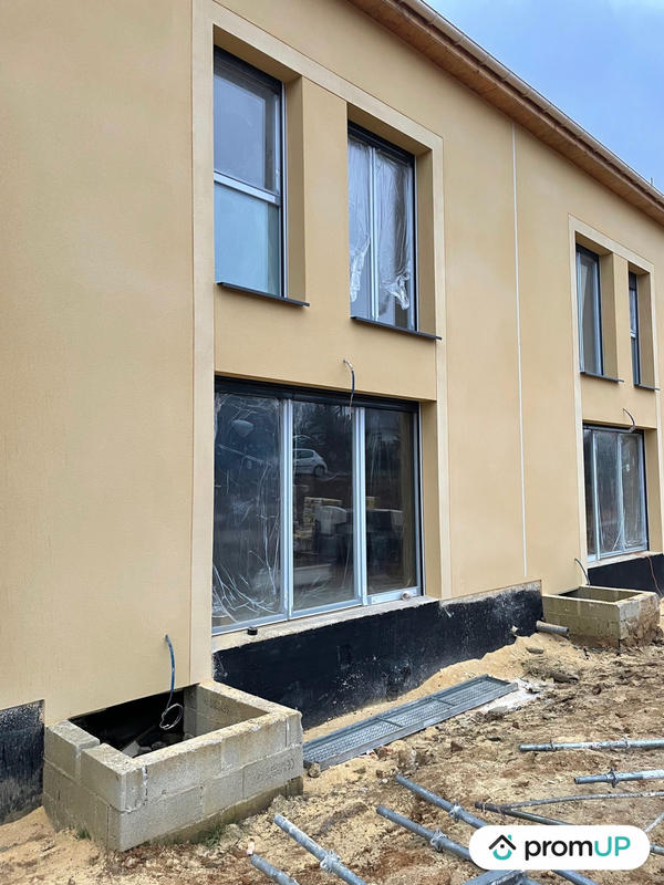 Maison - 108 m² - 4 pièces