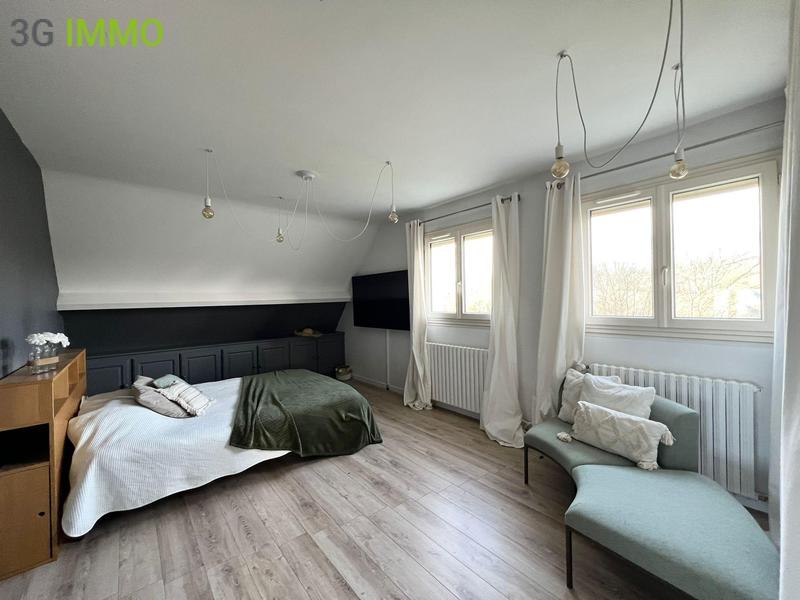 Maison d'architecte - 201 m² - 9 pièces