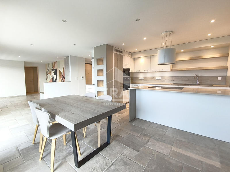 Appartement - 119 m² - 4 pièces