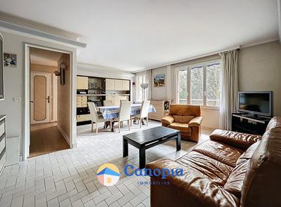 Appartement - 63 m² - 4 pièces