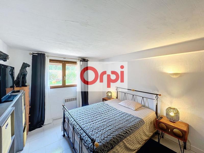 Maison - 280 m² - 5 pièces