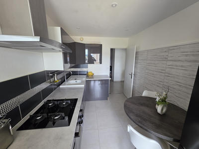 Appartement - 82 m² - 4 pièces