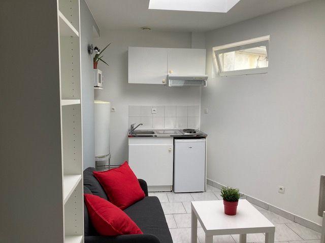 Studio - 24 m² - 1 pièce