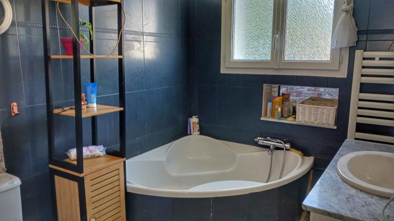 Maison - 192 m² - 12 pièces