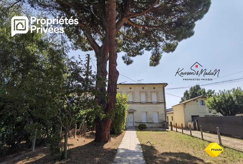 Immeuble - 250 m² - 18 pièces