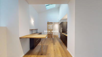 Appartement - 80 m² - 3 pièces