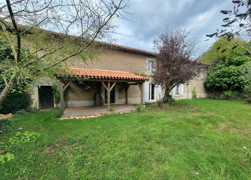 Maison ancienne - 160 m² - 6 pièces