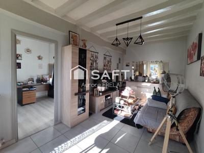 Maison - 280 m² - 10 pièces