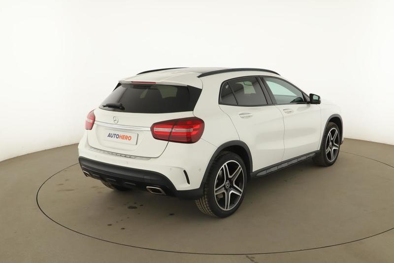 Mercedes Gla 200 Fascination 7g-Dct 156 ch